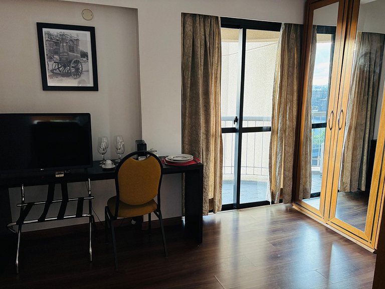 Morada Premium Faria Lima III - Flat no Itaim bibi