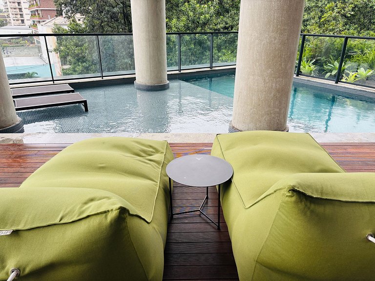 Morada Pinheiros - Apê com vaga a 10 min do metrô Faria Lima