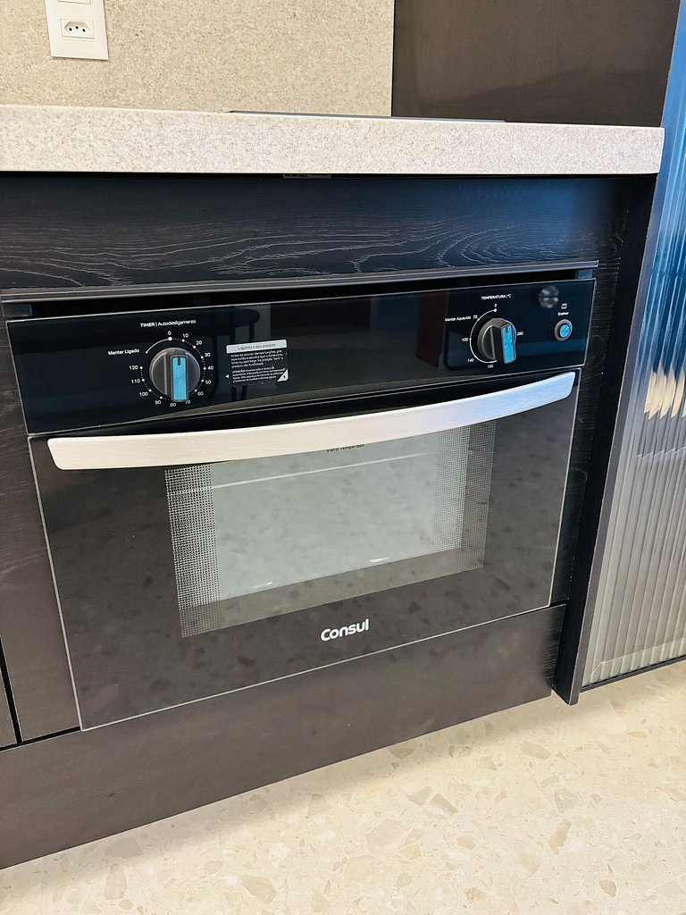 Morada Pinheiros - Apê com vaga a 10 min do metrô Faria Lima